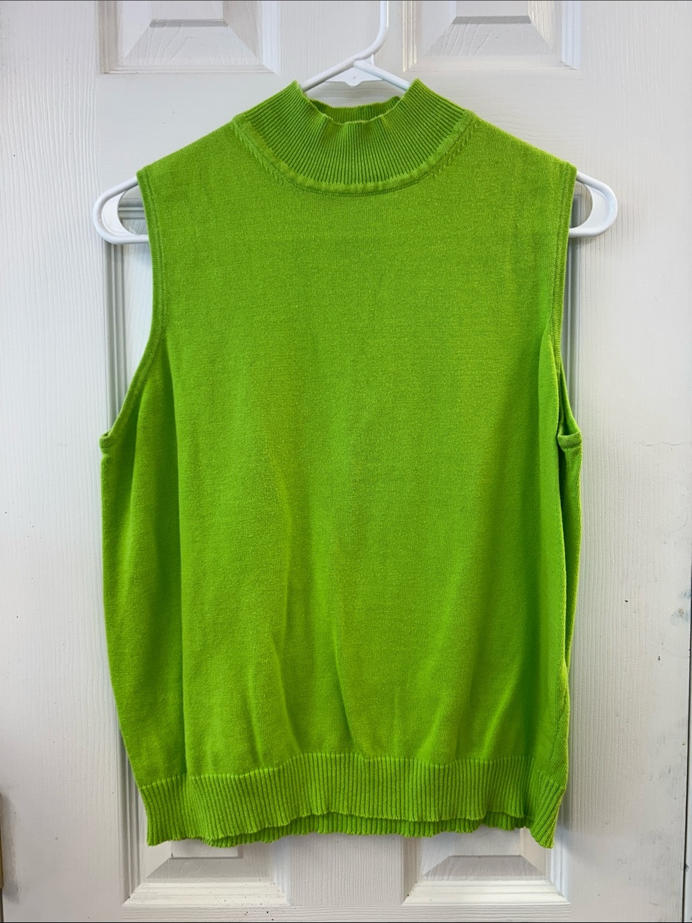 GAP sweater vest